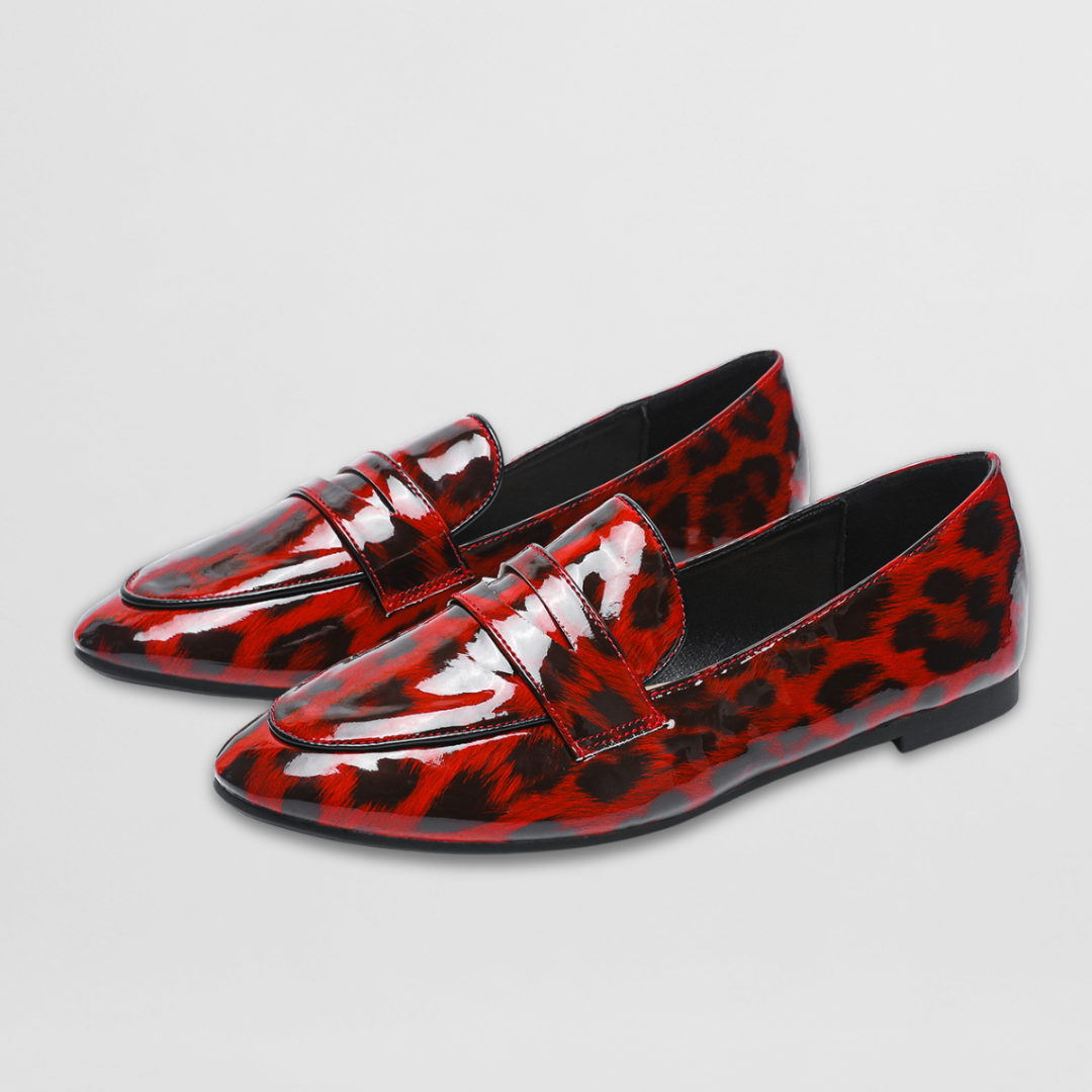 Cassandra | Glänzende Loafer