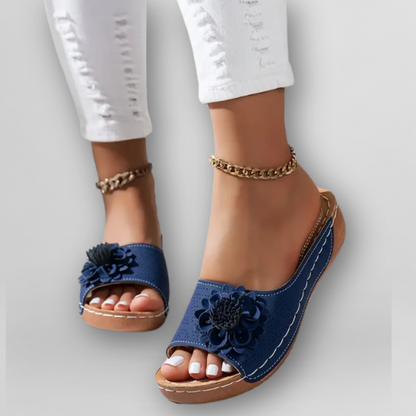 Marianne | Sandalen mit Blumenmuster