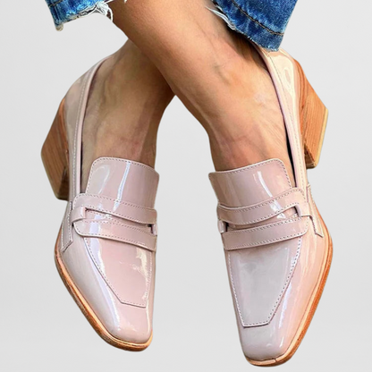 Esme | Lack-Loafer mit Absatz