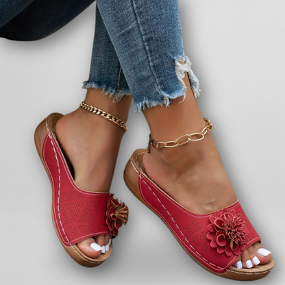 Marianne | Sandalen mit Blumenmuster