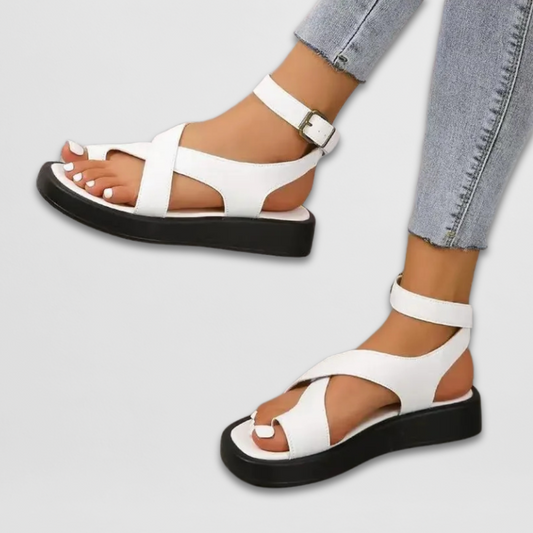 Yella | Orthopädische Sandalen